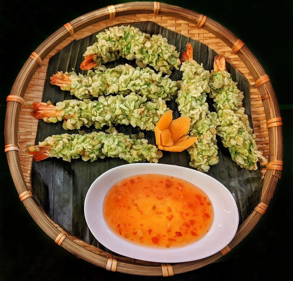 Crevettes Frites Au Riz Gluant Vert